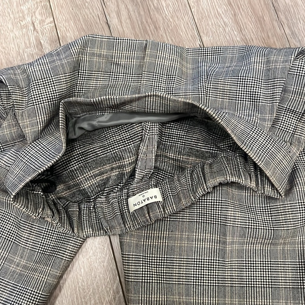 Aritzia Babaton Checkered Pants Trouser Cropped Elastic Band Soft Size 0 NWOT - Picture 4 of 5